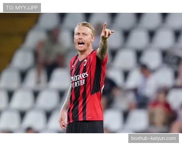 官方:AC米兰后卫托莫里因腿筋受伤预计缺席四周 官方:AC米兰后卫托莫里因腿筋受伤预计缺席四周